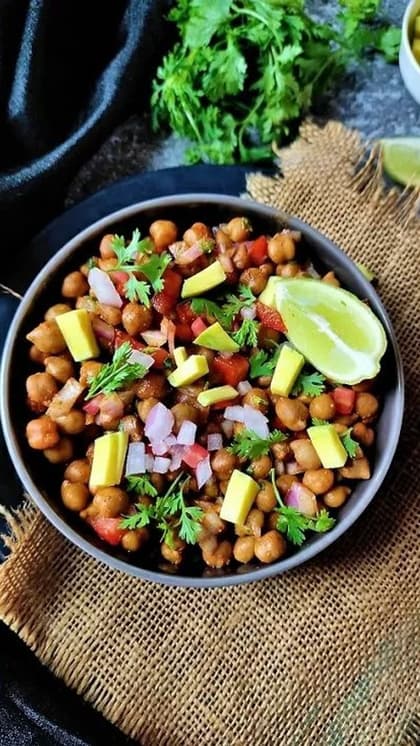काले चने की चटपटी सब्जियां
