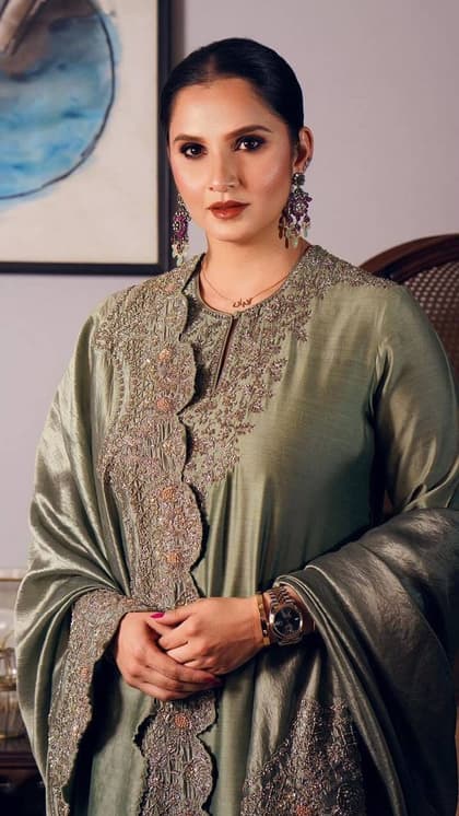 बकरीद में लगेंगी माशाअल्लाह, ट्राई करके देखें Sania Mirza के 8 सूट