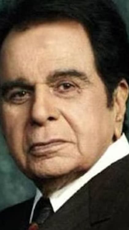 Are Sara Ali Khan, Amrita Singh related to Dilip Kumar? Read on