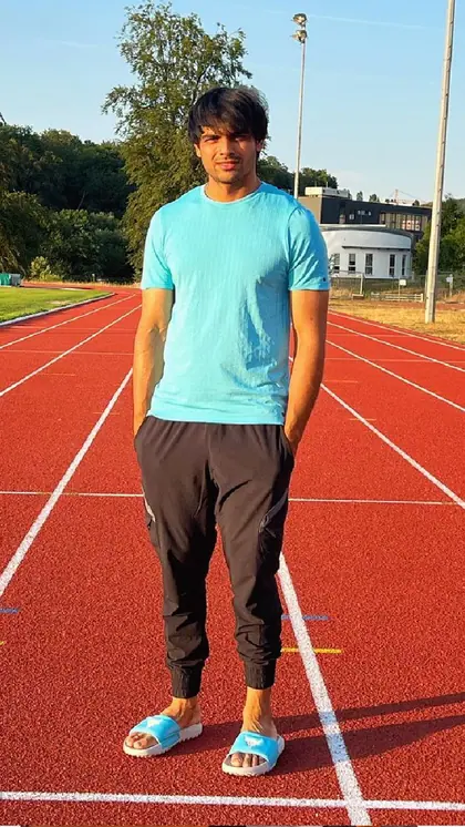 30 से 50 में बन जाएंगे Fit,  फॉलो करें Neeraj Chopra का Fitness Routin