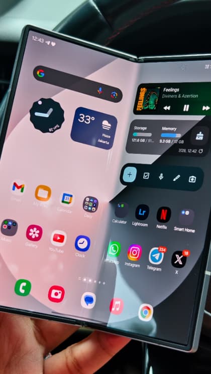 Samsung Galaxy Z Fold 6