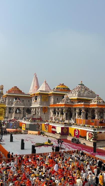 2. ड्रेस कोड का पालन करें
