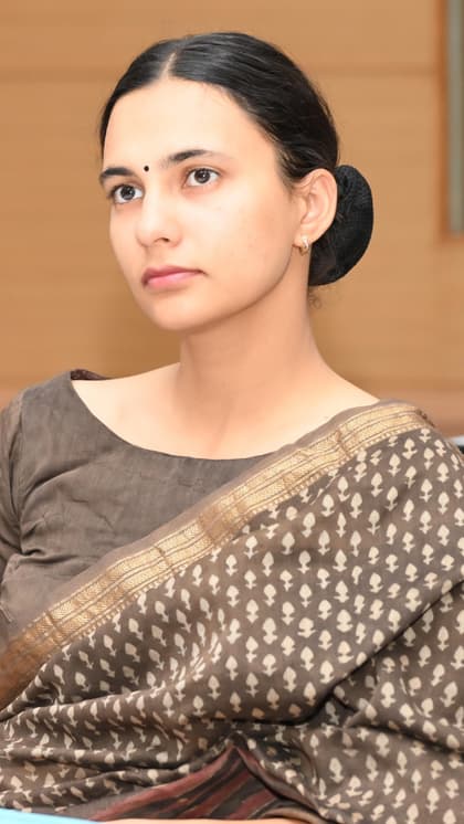 IPS Aashna Chaudhary's family