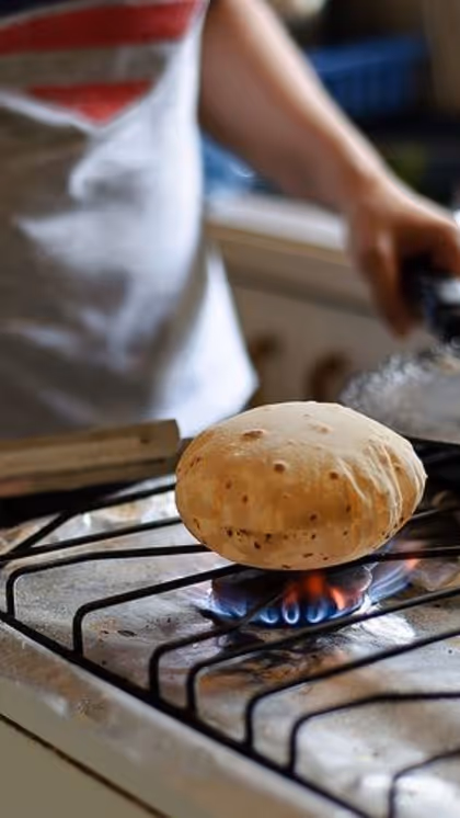 Roti Recipe : ప్రెషర్ కుక్కర్‌లో రోటీల తయారీ.. ఈ ట్రిక్స్ ఫాలో అవ్వండి