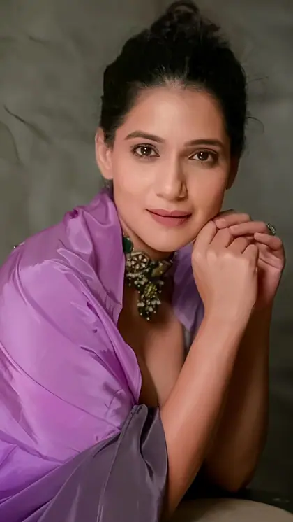 Who is actress Urmila Kothare, whose vehicle caused a fatal accident?