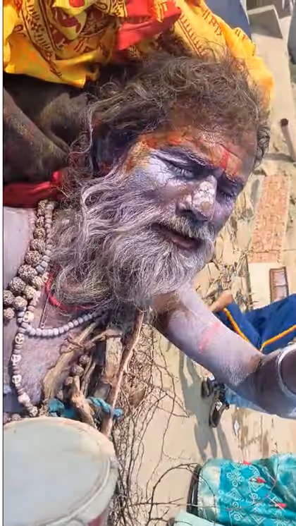 कौन हैं कांटो वाले बाबा?