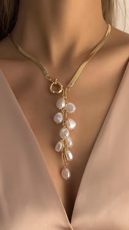 শালীকে দিন সেরা উপহার! পার্ল + গোল্ডের ৮টি আধুনিক নেকলেস