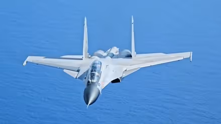 ഇന്ത്യയുടെ സുഖോയ് യുദ്ധവിമാനം തകര്‍ന്നു വീണു? റഡാറിൽ നിന്ന് ബന്ധം നഷ്ടപ്പെട്ടു, പൈലറ്റിനെ കാണാനില്ല