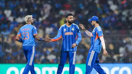 T20 World Cup 2026: India’s Middle-Overs Bowling Woes Remain a Key Concern Amid Semifinal Hopes