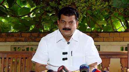 തൃണമൂല്‍ കോണ്‍ഗ്രസ് വിട്ട് പിവി അൻവര്‍, സംസ്ഥാന കണ്‍വീനര്‍ സ്ഥാനം രാജിവെച്ചു, 'മെയ് 15നുള്ളിൽ പുതിയ പാര്‍ട്ടി രൂപീകരിക്കും'