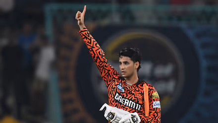 IPL 2026 : సన్రైజర్స్ సిక్సర్ల కింగ్.. అభిషేక్ శర్మ షేక్ చేస్తాడా?