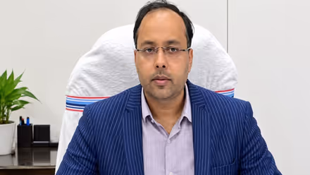 VIT से B.Tech फिर IAS... कौन हैं गयाजी के DM शशांक शुभंकर, जिनके जिम्मे पितृपक्ष मेला 2026