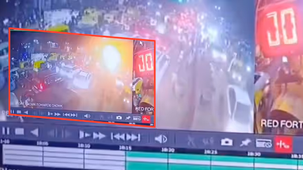 CCTV में कैद हुआ दिल्ली ब्लास्ट! एक झटके में उड़ गई पूरी कार, सबसे खतरनाक वीडियो...!