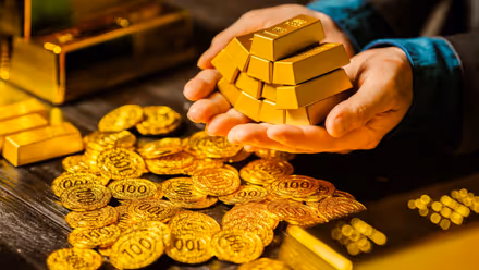 Gold Silver Prices : सोनं पुन्हा महागलं! जाणून घ्या दिल्ली, मुंबईसह तुमच्या शहरातील आजचे दर
