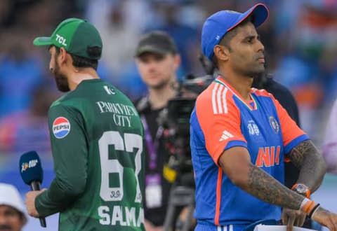 Asia Cup 2025 Ind vs Pak : भारताला हरवण्यासाठी पाकचा मास्टर प्लॅन, हायर केले मोटिव्हेशनल स्पिकर!