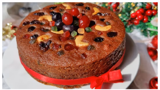 Christmas Special: Easy Homemade Plum Cake With Soft, Melt-in-Your-Mouth Recipe