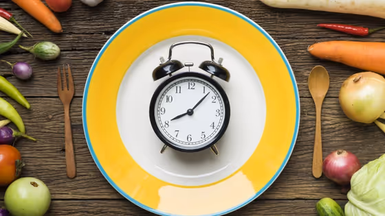 রাতের খাবার খাওয়ার পর এই ৫টি কাজ একদম করবেন না!