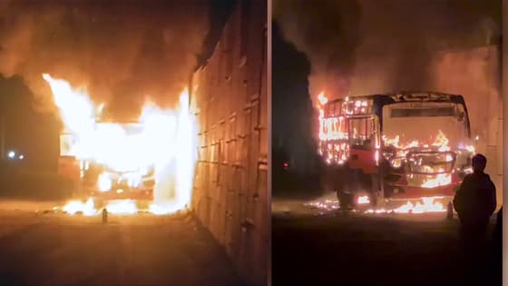 കെഎസ്ആർടിസി ബസ് കത്തിനശിച്ചു; ബസിലുണ്ടായിരുന്നത് 44 യാത്രക്കാർ, എല്ലാവരും സുരക്ഷിതർ