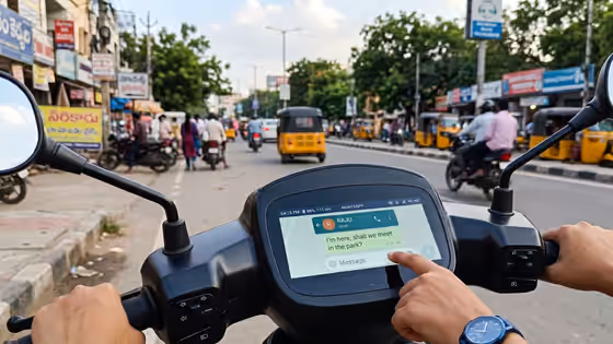 EV Scooter : ఫోన్ లో కాదు ఇక స్కూటర్ డాష్ బోర్డులోనూ వాట్సాప్.. మార్కెట్ను షేక్ చేసే ఫీచర్లలో సరికొత్త ఈవి రెడీ