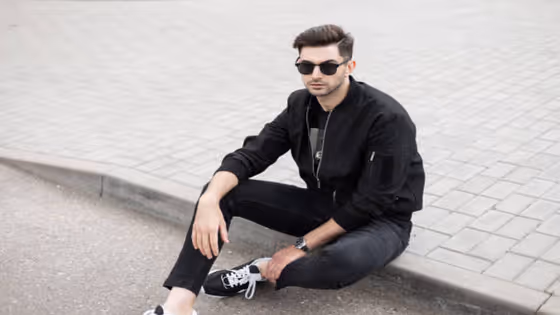 Men's Fashion Tips : ஆண்கள் 'இப்படி' ட்ரெஸ் பண்ணா... எந்த பொண்ணா இருந்தாலும் மயங்கிடுவாங்க!!