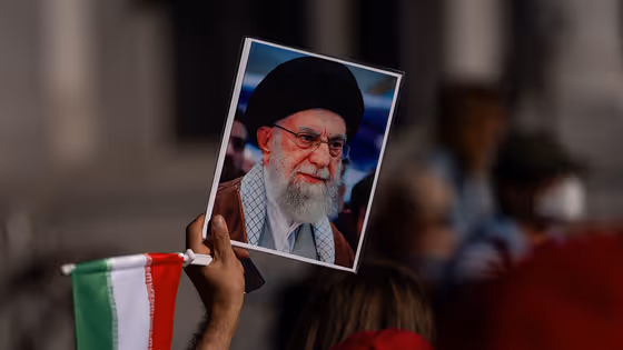 Iran Israel conflict : బంకర్లో దాక్కున్నా వదలలేదు.. ఖమేనీని ట్రాఫిక్ కెమెరాలు ఎలా పట్టించాయి?