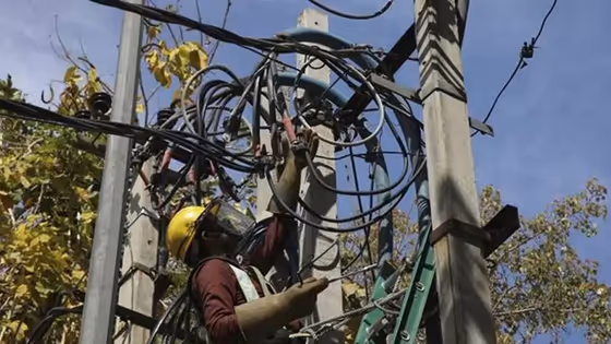 Chennai Power Cut : சென்னையில் நாளை முக்கிய இடங்களில் மின்தடை! லிஸ்டில் உங்க ஏரியா இருக்கா பாருங்க!