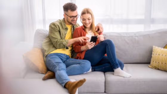 আপনার দাম্পত্য জীবন হয়ে উঠেছে একঘেয়ে? রোমান্স ফিরিয়ে আনতে ব্যবহার করুন ' ৭৭৭ ফর্মুলা'