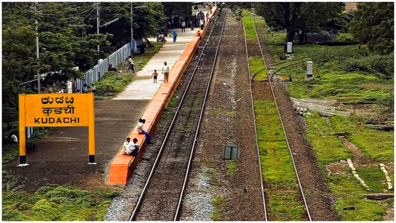 ಬಾಗಲಕೋಟೆ: 16 ವರ್ಷ ಪೂರ್ಣ, ಕುಡಚಿ ರೈಲು ಮಾರ್ಗ ಅಪೂರ್ಣ! ಭೂಮಿ ಕಳಕೊಂಡ ರೈತರು ಕೋರ್ಟ್ ಮುಂದೆ