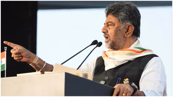 ಬಿಜೆಪಿ, ದಳದ ಹಲವು ನಾಯಕರು ನನ್ನ ಸಂಪರ್ಕದಲ್ಲಿ: ಡಿಕೆ ಬಾಂಬ್