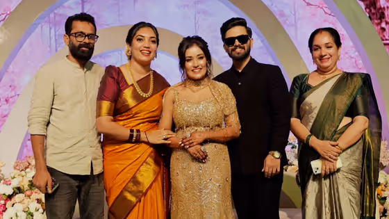 അനുമോളുടെ വിവാഹസൽക്കാരത്തിന് കുടുംബസമേതമെത്തി ശൈത്യ; സുന്ദരമായ കാഴ്ചയെന്ന് ആരാധകർ