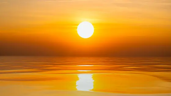 UPSC Interview Questions : నిత్యం మండుతూనే ఉంటుంది, కానీ బూడిద ఉండదు.. ఏమిటది?