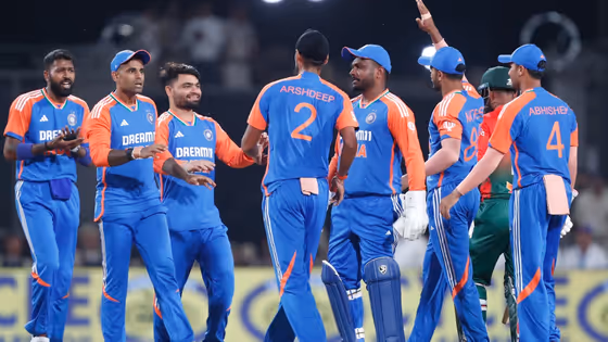 ఇదేం లాజిక్ సామీ.. గంభీర్ దత్తపుత్రుడి కోసం ఇద్దరి కెరీర్ బలి.. ఆ ప్లేయర్స్ ఎవరంటే.?