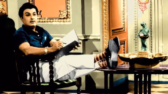 கால் மேல் கால் போட்டு அமர்ந்ததால் பிரபல நடிகையை திரைப்படத்தில் இருந்து வெளியேற்றிய எம்ஜிஆர்!