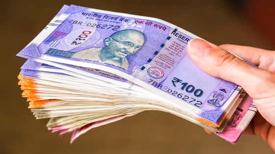 ಸರ್ಕಾರಿ ನೌಕರರಿಗೆ 3% ಡಿಎ ಏರಿಕೆ: ದಸರಾ, ದೀಪಾವಳಿಗೆ ಡಬಲ್ ಖುಷಿ