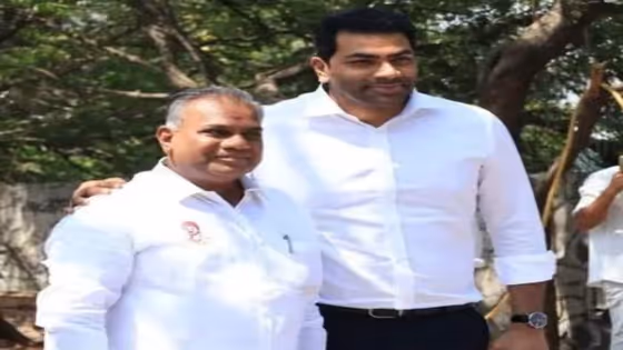 பாம்பும், கீரியுமாக ஆதவ் அர்ஜுனா vs புஸ்ஸி ஆனந்த்.. தவெகவில் அதிகார மோதல்.. விஜய்க்கு தலைவலி!