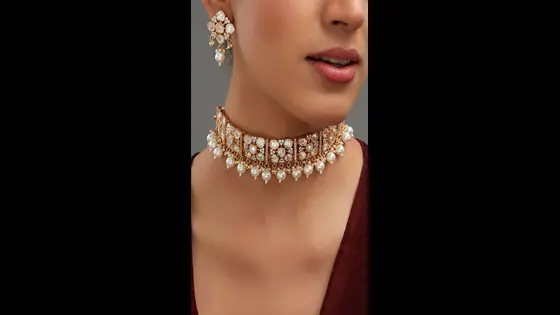 Kundan Choker: చీర అందాన్ని పెంచే కుందన్ చోకర్.. ఒక్కసారి ట్రై చేయండి
