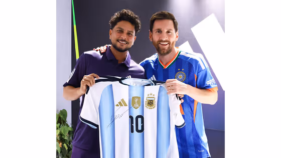 Kuldeep Yadav on meeting his idol Lionel Messi during GOAT India Tour