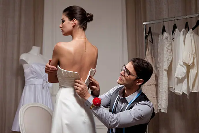 फैशन डिजाइनर (Fashion Designer)