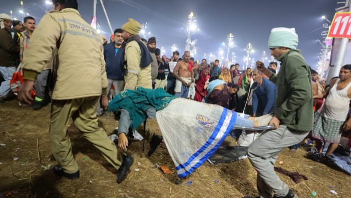 कुंभमेला क्षेत्र में उमड़ी भीड़, मची भगदड़