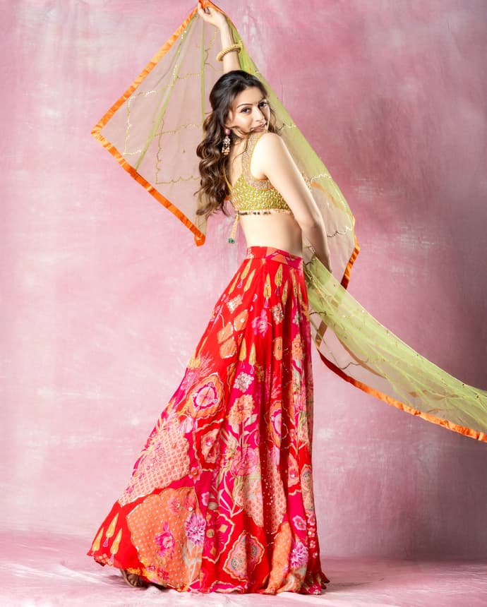 8 Photos: कौन हैं हंसिका मोटवानी? 9, 16 और 34 की उम्र में जिंदगी में आए ये बड़े बदलाव