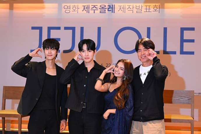 23 की उम्र में K-Drama तक पहुंचीं अनुष्का सेन, 9 Photos में देखें उनका स्टनिंग लुक