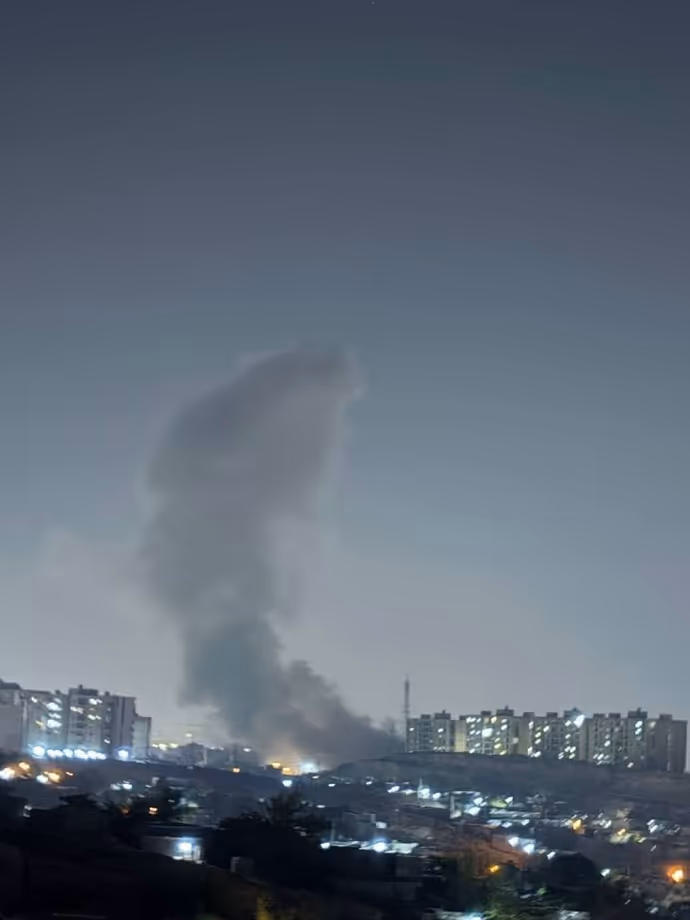 अमेरिका ने लगातार तीसरी रात ईरान पर की भीषण बमबारी, देखें तबाही की 10 भयावह तस्वीरें!