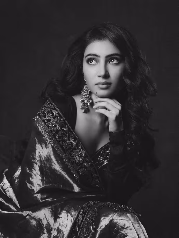 इस यलीना पर हमजा तो क्या..कोई भी दिल हार बैठेगा, 10 PHOTO में देखें सारा अर्जुन की खूबसूरती