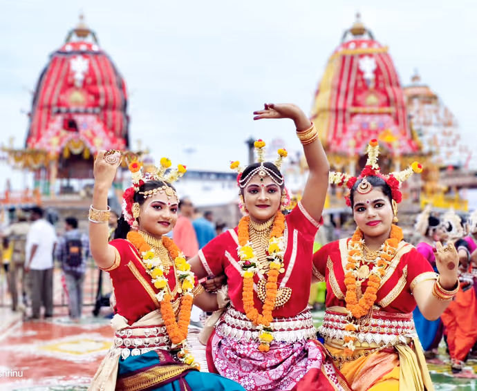 Puri Rath Yatra: आम हो या अरबपति, सब बनते हैं जगन्नाथ के दास! अडानी खुद ले चुके आशीर्वाद, देखें 8 PHOTO