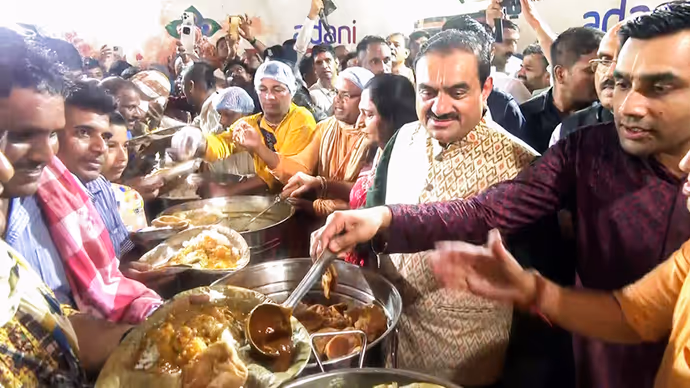 Puri Rath Yatra: आम हो या अरबपति, सब बनते हैं जगन्नाथ के दास! अडानी खुद ले चुके आशीर्वाद, देखें 8 PHOTO