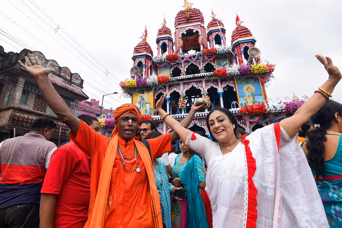 Rath Yatra: पुरी से अहमदाबाद, 10 PHOTO में अलग-अलग शहरों में कैसे निकली भगवान जगन्नाथ की रथयात्रा