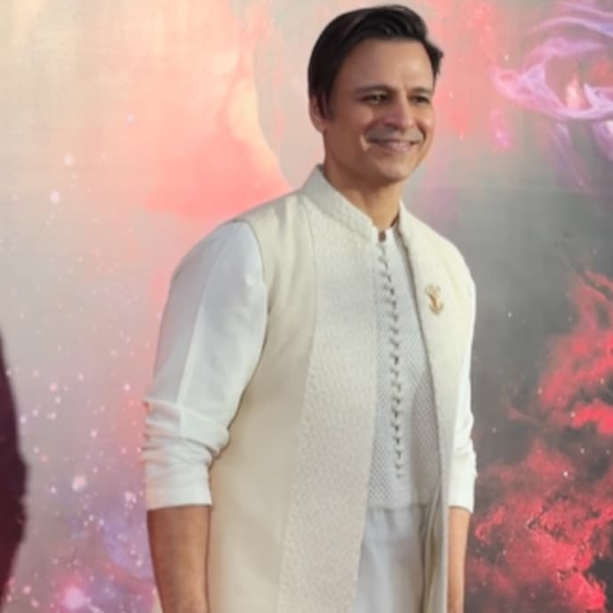 रामायण ट्रेलर लॉन्च इवेंट की 11 तस्वीरें, देखिए रणबीर, साई और सनी समेत कौन-कौन पहुंचा?