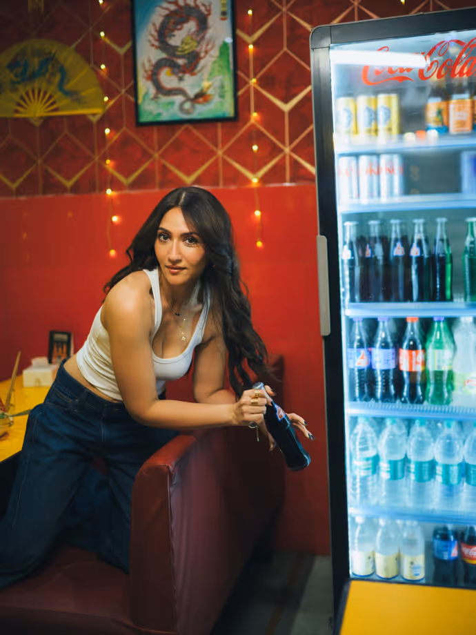साहिबा बाली कौन हैं, जिन्हें कहा जा रहा अर्जुन कपूर की नई GF? 9 PHOTO में पढ़ें पूरी कहानी