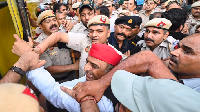 राहुल गांधी से CJP और किसान तक...पूरे देशभर में दिल्ली की इन 5 तस्वीरों की चर्चा