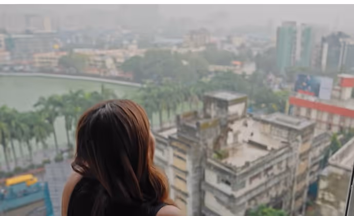 'Jana Nayagan' फेम पूजा हेगड़े का ₹45 करोड़ का लग्जरी आशियाना, 6 Inside Photos में देखें लग्जरी इंटीरियर